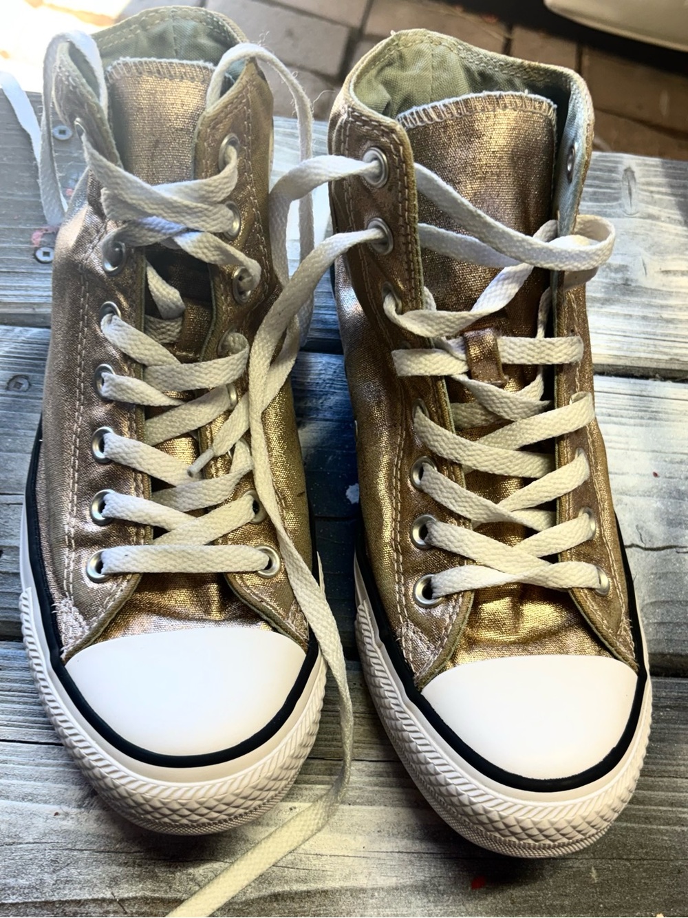 Converse Chuck Taylor All Star High Top Metallic Gold Sneakers size womens 8.5